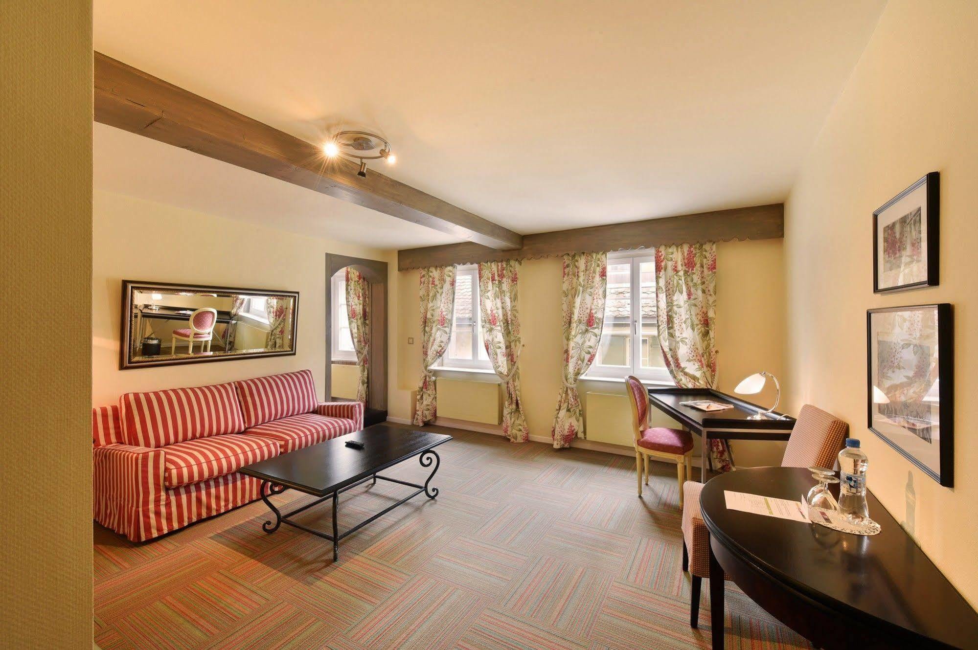 Romantik Hotel Schwan Horgen Bagian luar foto