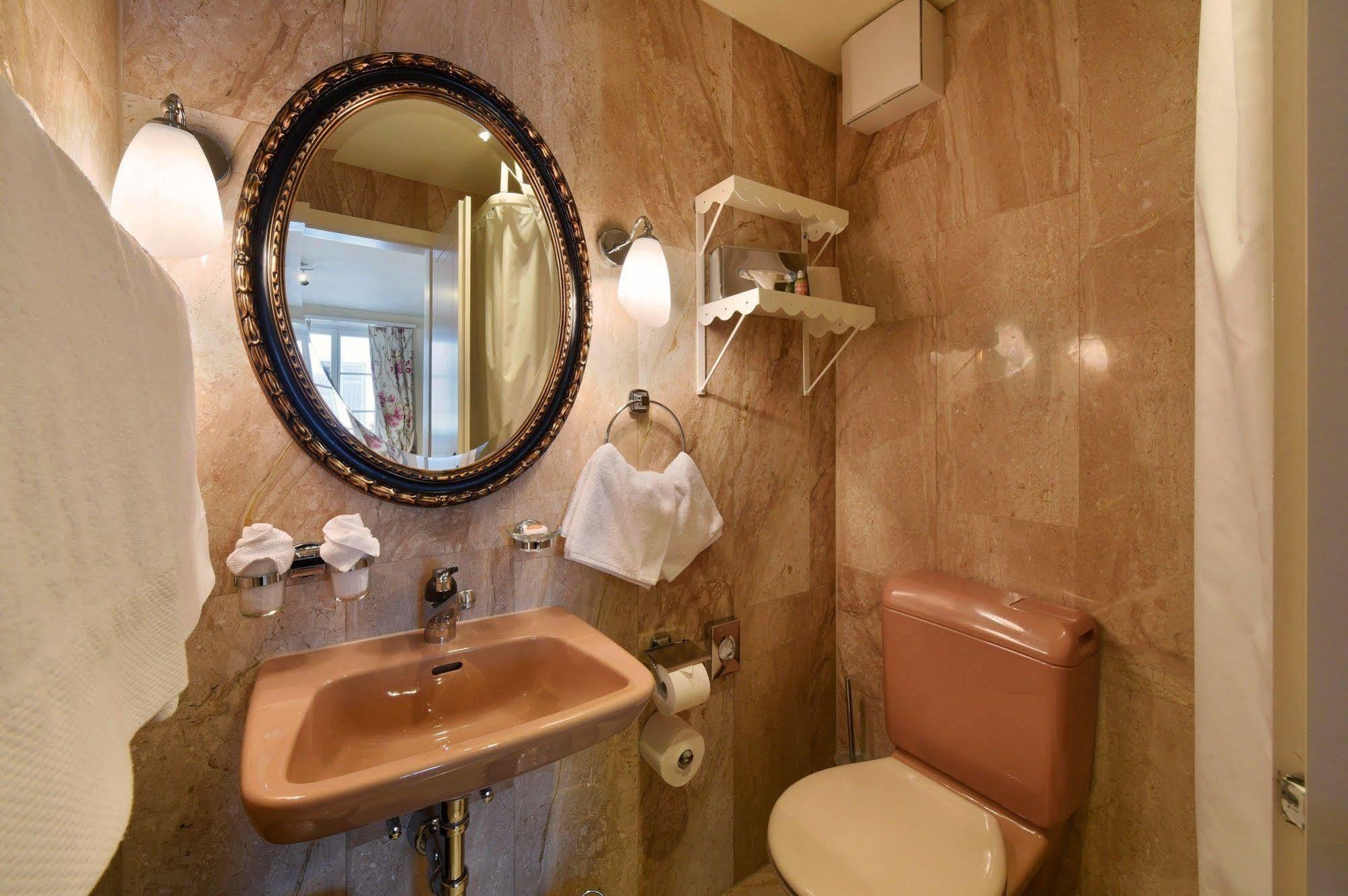 Romantik Hotel Schwan Horgen Bagian luar foto